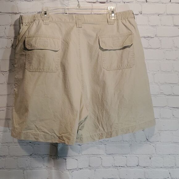 Vintage L.L. Bean tan khaki hiking cargo shorts size 20 - Picture 4 of 7